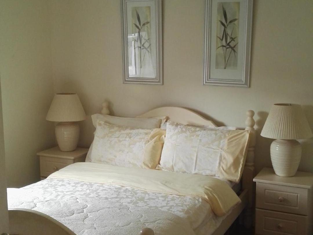 The Vee Guest 3* Waterford